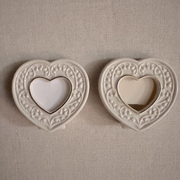 Lenox Wedding Promises small heart frames. Set of 2 NWOT - Picture 1 of 7